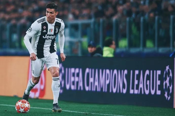 彩激烈的对 彩激烈的对