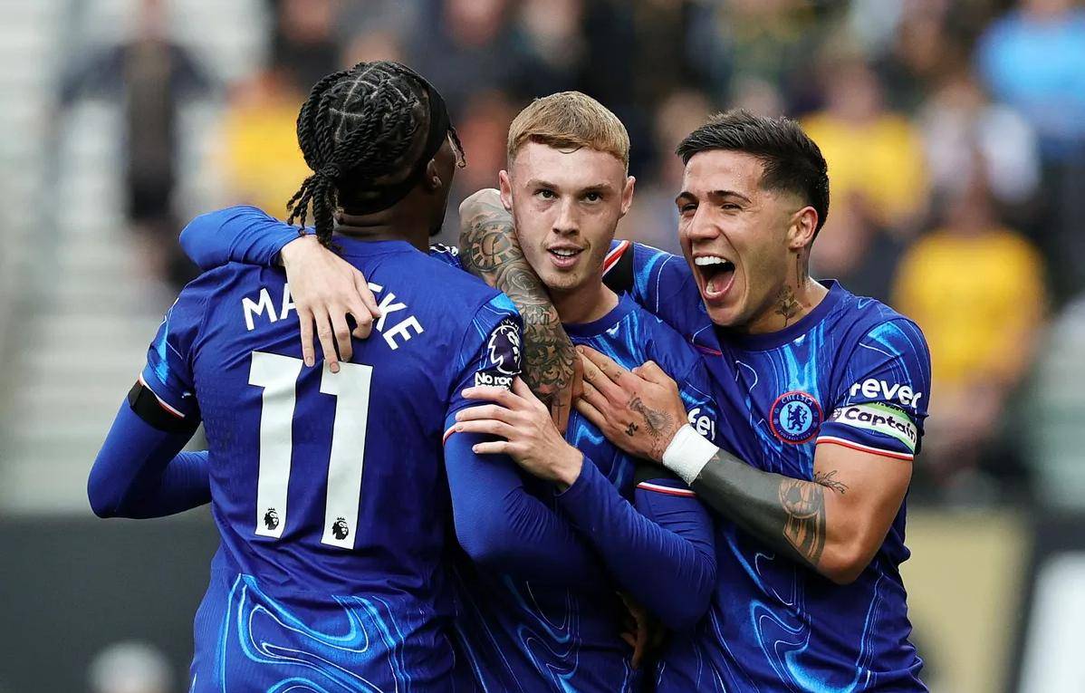 桑托斯眼中 桑托斯眼中