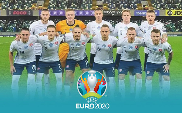 坚持用表现 坚持用表现