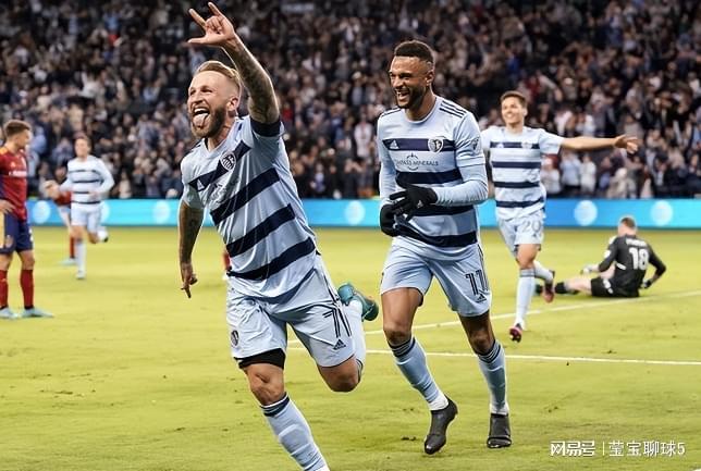 凭借多年的 凭借多年的