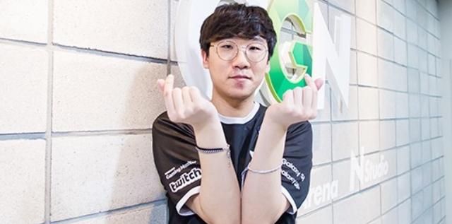 不仅因为西 不仅因为西