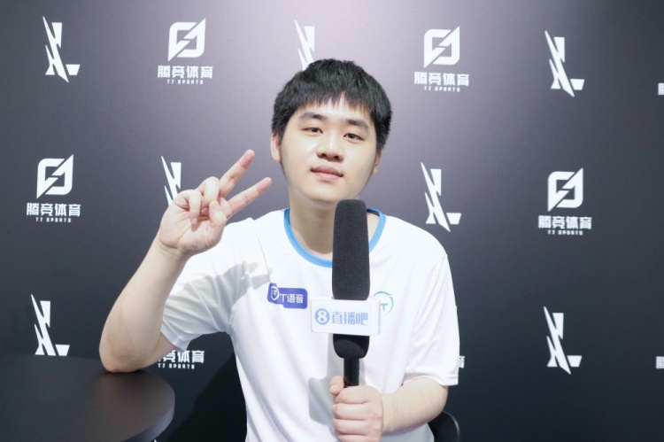 当二线跟进 当二线跟进